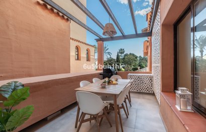 Resale - Apartment - Middle Floor Apartment - Estepona - Estepona Centro