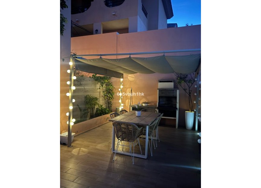 Resale - House - Detached Villa - Benalmádena - Benalmadena Pueblo