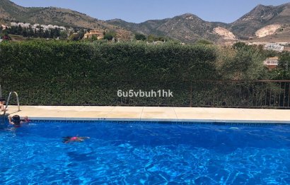 Resale - House - Detached Villa - Benalmádena - Benalmadena Pueblo