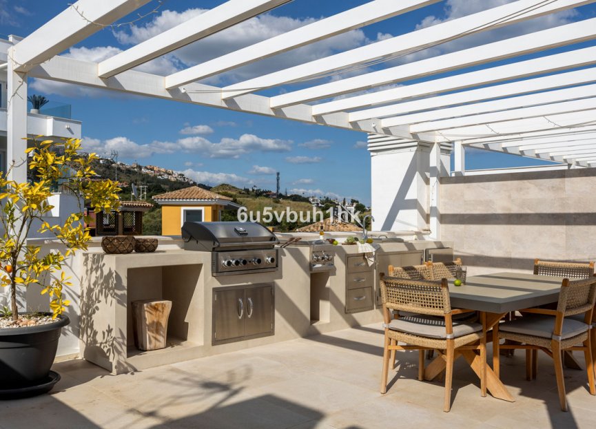 Resale - Apartment - Penthouse - Benalmádena - La Capellania