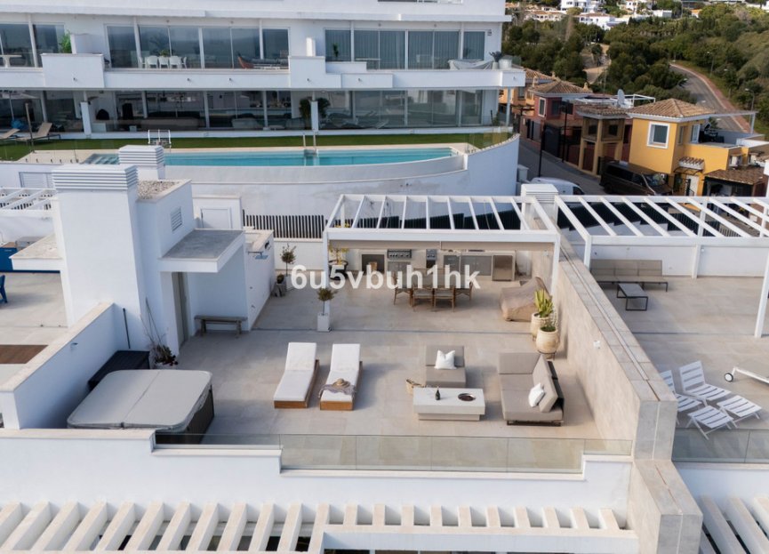 Resale - Apartment - Penthouse - Benalmádena - La Capellania