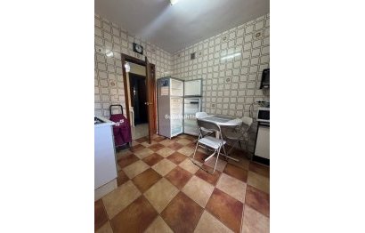 Resale - Ground floor apartment - Fuengirola - Fuengirola Centro