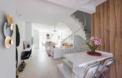 Resale - House - Townhouse - Marbella - Nueva Andalucia