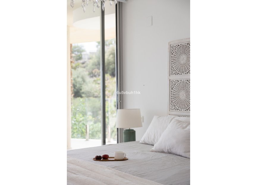 Resale - Ground floor apartment - Benalmádena - La Capellania