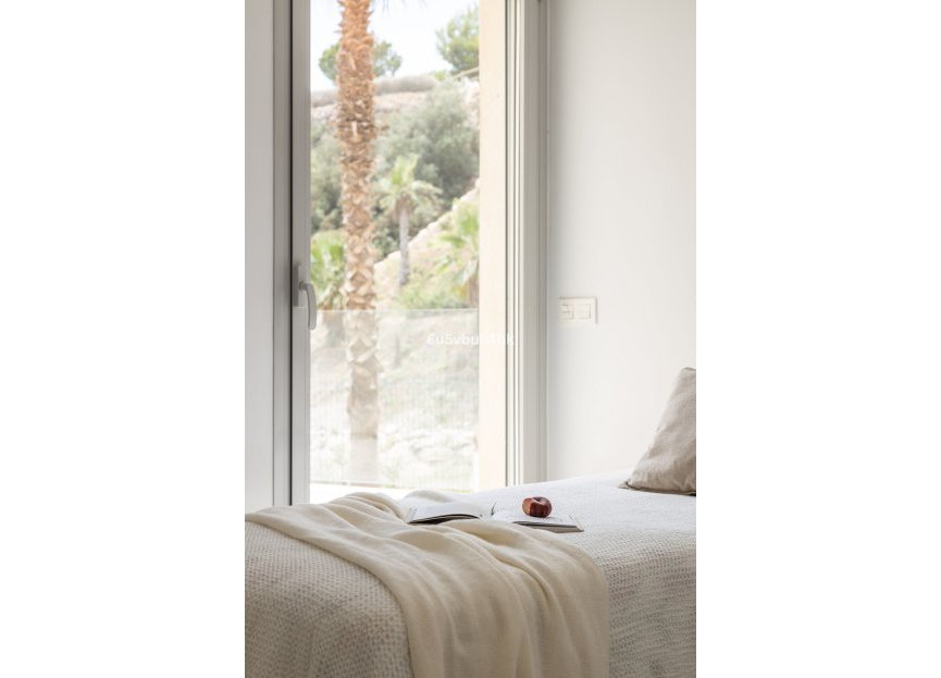 Resale - Ground floor apartment - Benalmádena - La Capellania