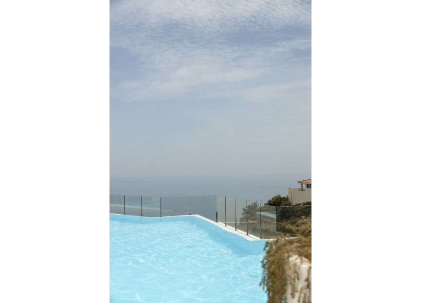 Resale - Ground floor apartment - Benalmádena - La Capellania