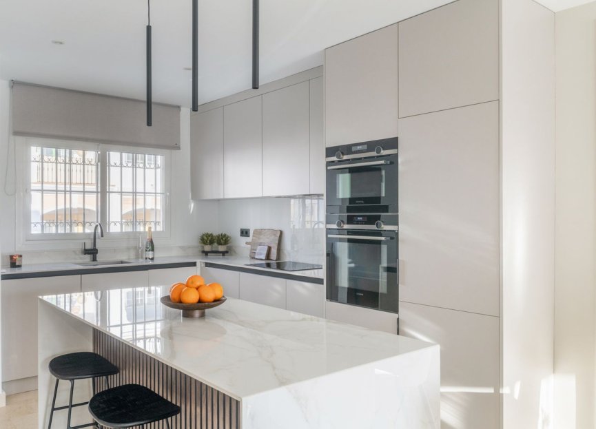 Resale - House - Townhouse - Marbella - Nueva Andalucia