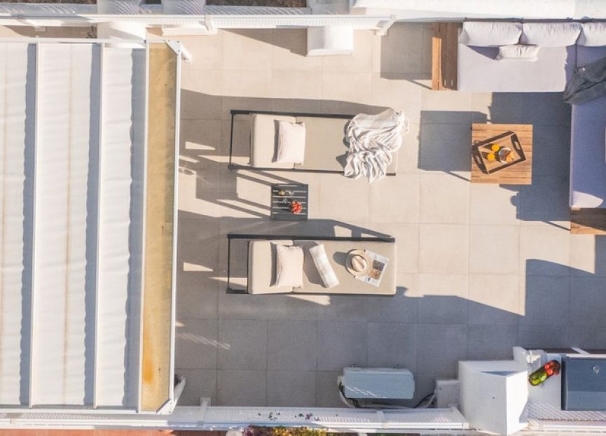 Resale - House - Townhouse - Marbella - Nueva Andalucia