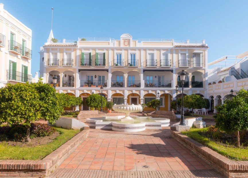 Resale - House - Townhouse - Marbella - Nueva Andalucia