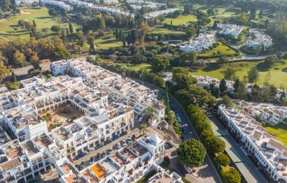 Resale - House - Townhouse - Marbella - Nueva Andalucia