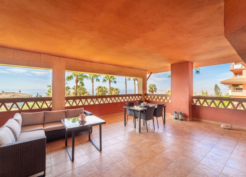 Resale - Apartment - Middle Floor Apartment - Benalmádena - Benalmadena Centro