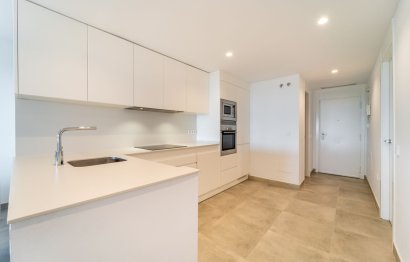 Resale - Apartment - Middle Floor Apartment - Benalmádena - Benalmadena Centro