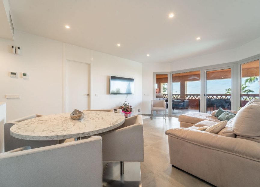 Resale - Apartment - Middle Floor Apartment - Benalmádena - Benalmadena Centro