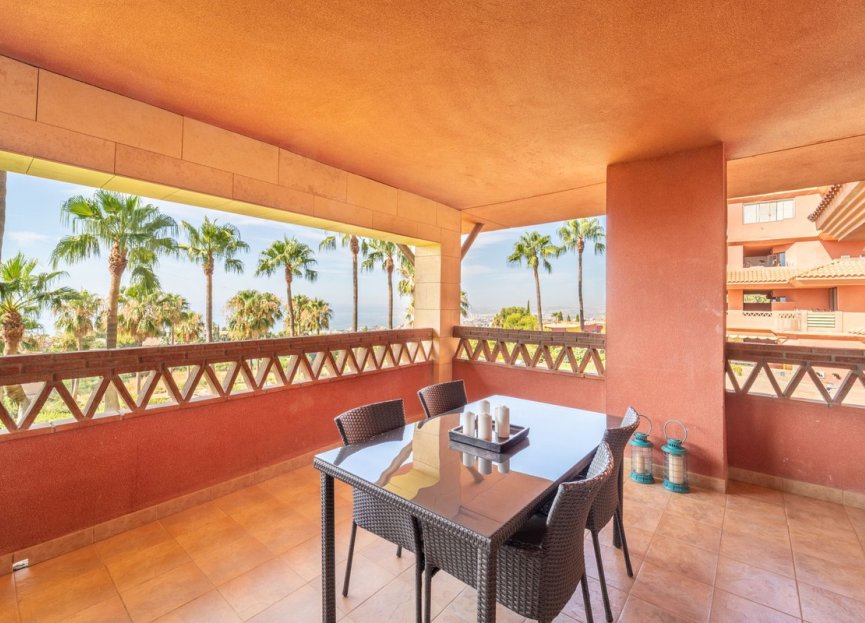 Resale - Apartment - Middle Floor Apartment - Benalmádena - Benalmadena Centro