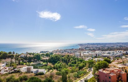 Resale - Apartment - Middle Floor Apartment - Benalmádena - Benalmadena Centro