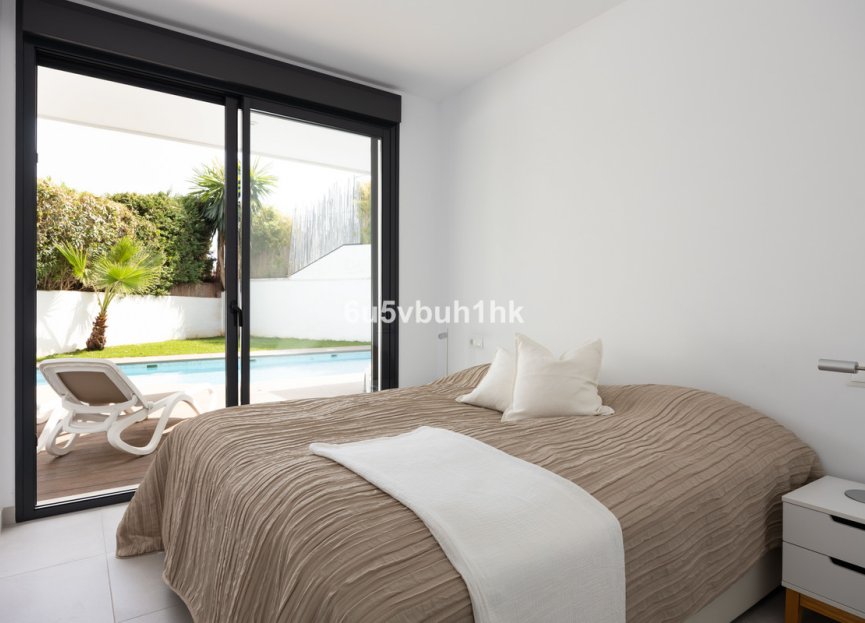 Resale - House - Detached Villa - Fuengirola - Torreblanca