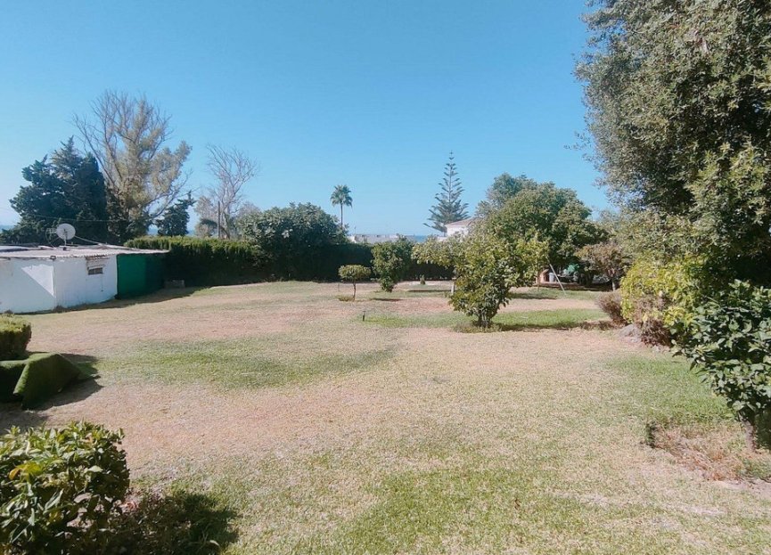 Resale - House - Detached Villa - Marbella - Marbella Centro