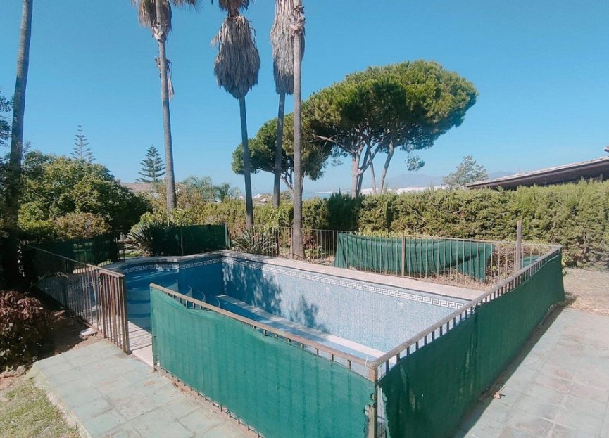 Resale - House - Detached Villa - Marbella - Marbella Centro