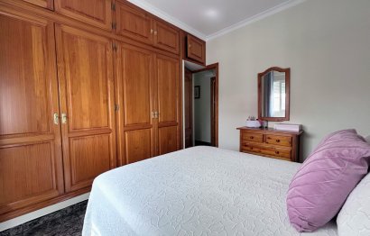 Resale - Apartment - Middle Floor Apartment - Estepona - Estepona Centro