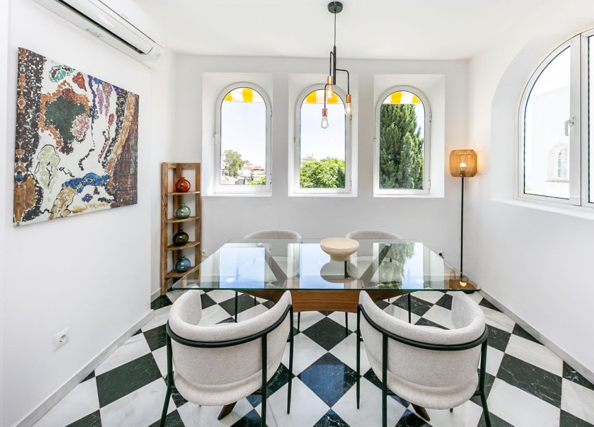 Resale - Apartment - Middle Floor Apartment - Benalmádena - Benalmadena Costa