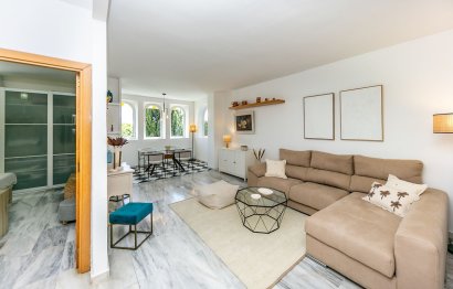 Resale - Apartment - Middle Floor Apartment - Benalmádena - Benalmadena Costa