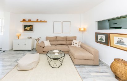 Resale - Apartment - Middle Floor Apartment - Benalmádena - Benalmadena Costa