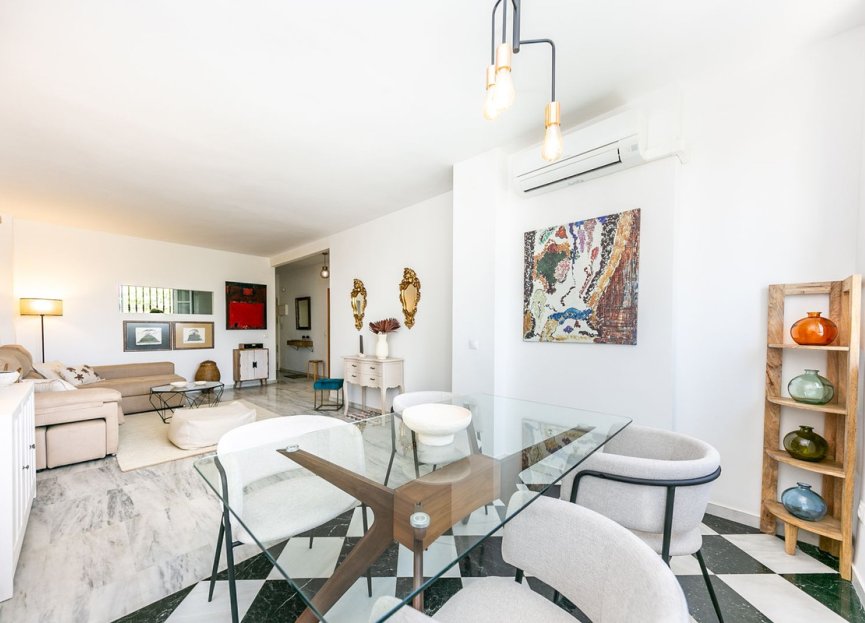 Resale - Apartment - Middle Floor Apartment - Benalmádena - Benalmadena Costa