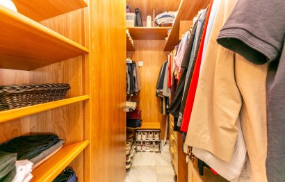 Resale - Apartment - Middle Floor Apartment - Benalmádena - Benalmadena Costa