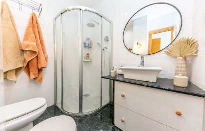 Resale - Apartment - Middle Floor Apartment - Benalmádena - Benalmadena Costa