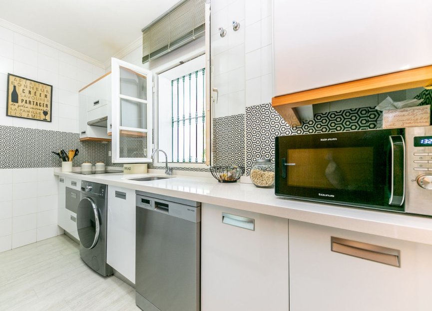 Resale - Apartment - Middle Floor Apartment - Benalmádena - Benalmadena Costa