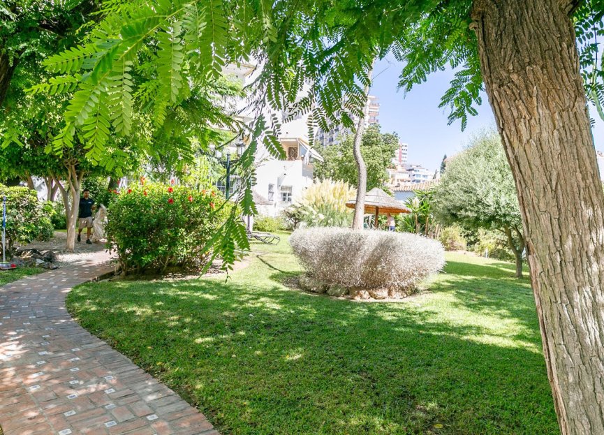 Resale - Apartment - Middle Floor Apartment - Benalmádena - Benalmadena Costa