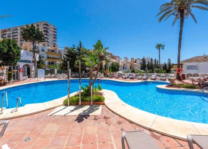 Resale - Apartment - Middle Floor Apartment - Benalmádena - Benalmadena Costa