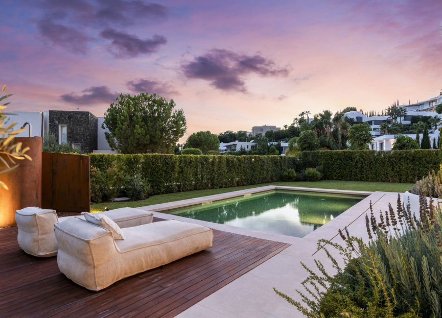 Resale - House - Detached Villa - Benahavís - Benahavís Centro