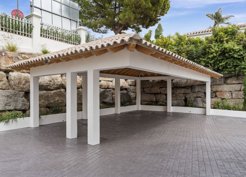 Resale - House - Detached Villa - Benahavís - Benahavís Centro