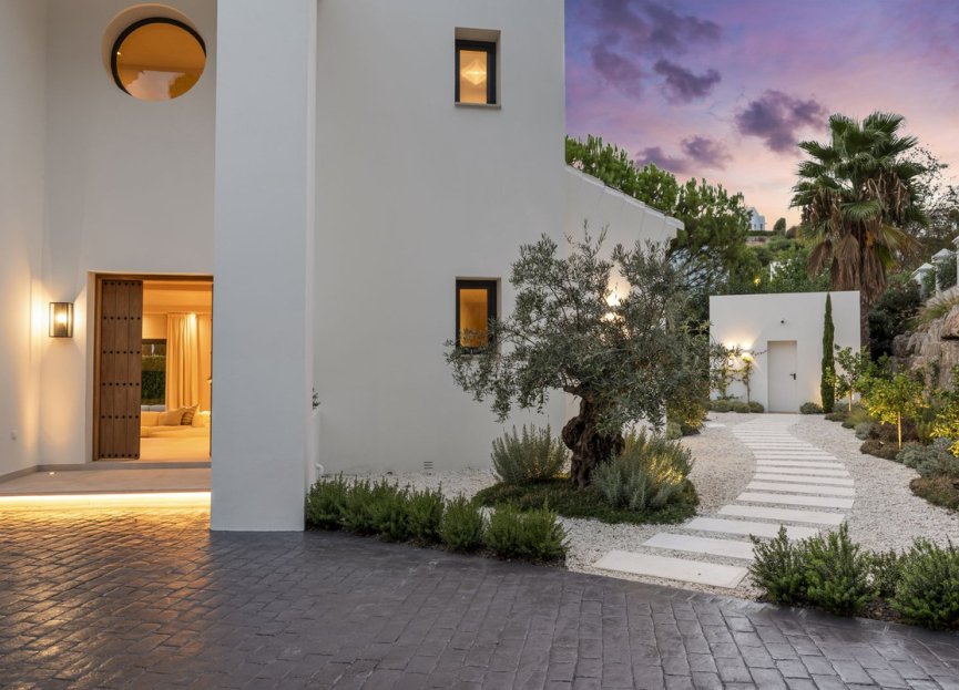 Resale - House - Detached Villa - Benahavís - Benahavís Centro