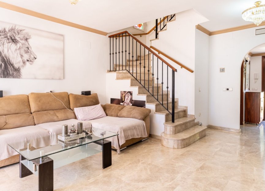 Resale - House - Townhouse - Marbella - Marbella Centro