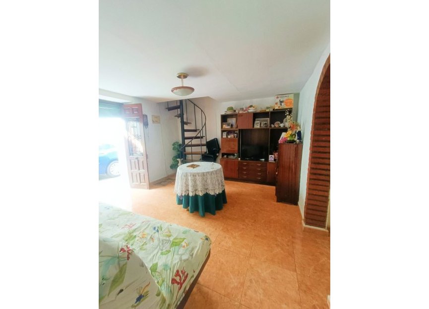 Resale - House - Townhouse - Estepona - Estepona Centro