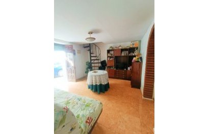 Resale - House - Townhouse - Estepona - Estepona Centro