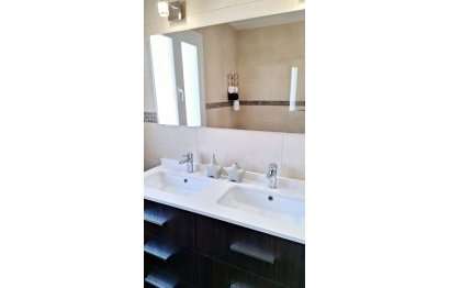 Resale - House - Townhouse - Manilva - La Duquesa