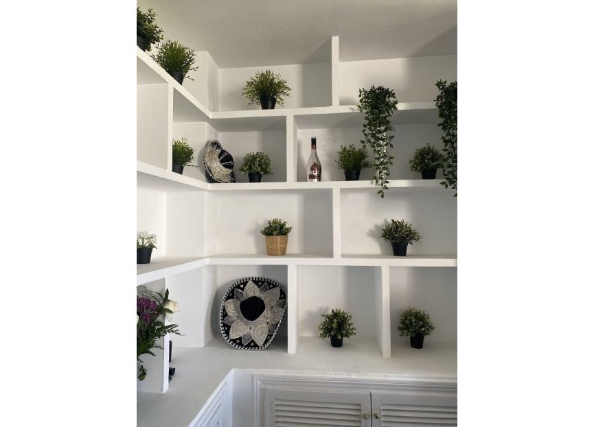 Resale - Apartment - Top Floor Apartment - Estepona - Diana Park