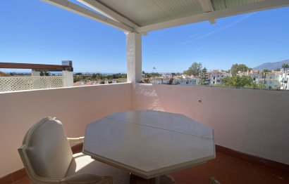 Resale - Apartment - Top Floor Apartment - Estepona - Diana Park