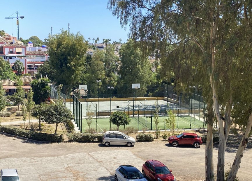 Resale - Apartment - Top Floor Apartment - Estepona - Diana Park