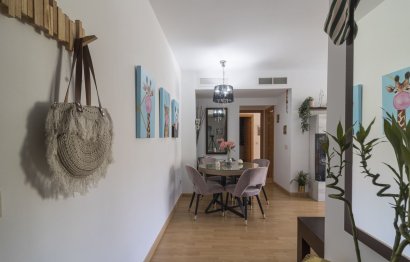 Resale - Apartment - Middle Floor Apartment - Benalmádena - Benalmadena Centro