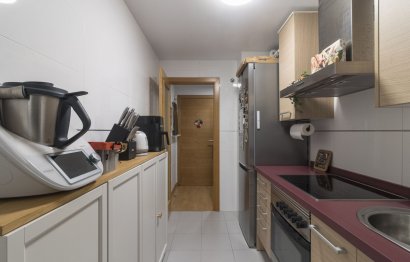 Resale - Apartment - Middle Floor Apartment - Benalmádena - Benalmadena Centro