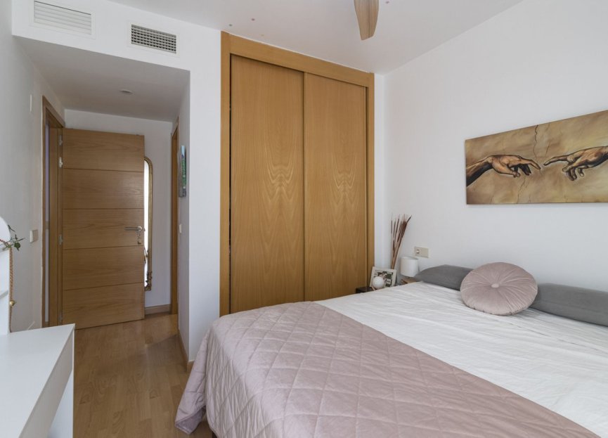 Resale - Apartment - Middle Floor Apartment - Benalmádena - Benalmadena Centro