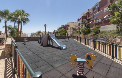 Resale - Apartment - Middle Floor Apartment - Benalmádena - Benalmadena Centro