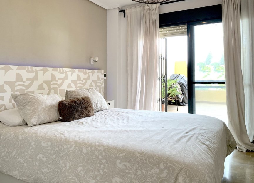 Resale - Ground floor apartment - Estepona - Selwo