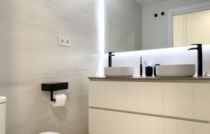 Resale - Ground floor apartment - Estepona - Selwo