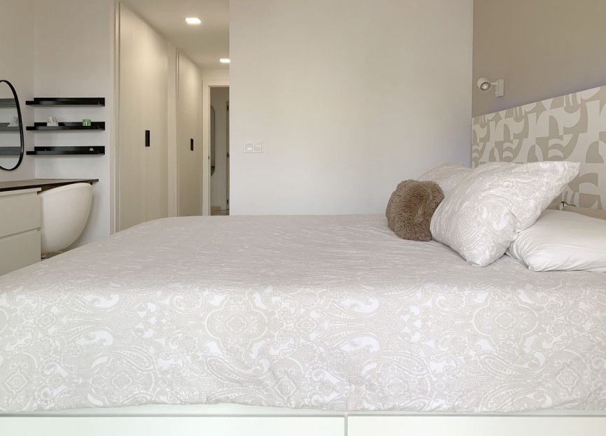 Resale - Ground floor apartment - Estepona - Selwo