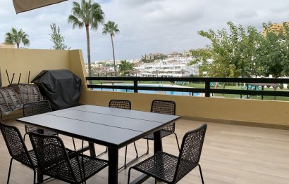 Resale - Ground floor apartment - Estepona - Selwo